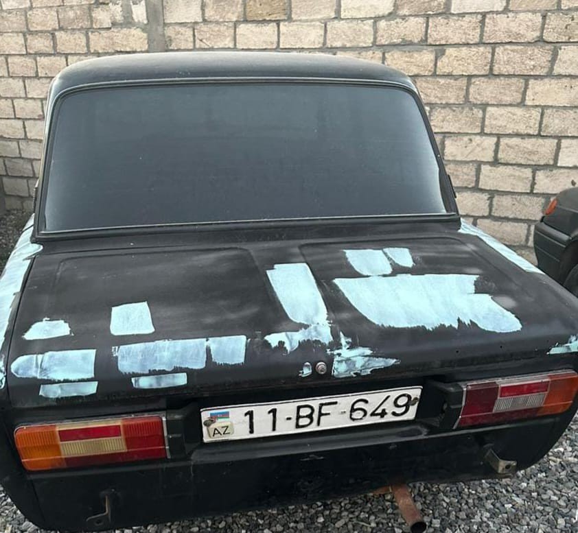 Narkotik çəkib maşın sürdü - FOTO