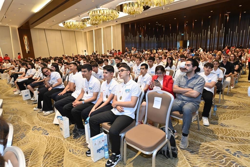 “Kapital Bank”ın dəstəyi ilə keçirilən olimpiadanın qalibləri təltif edildi - FOTO