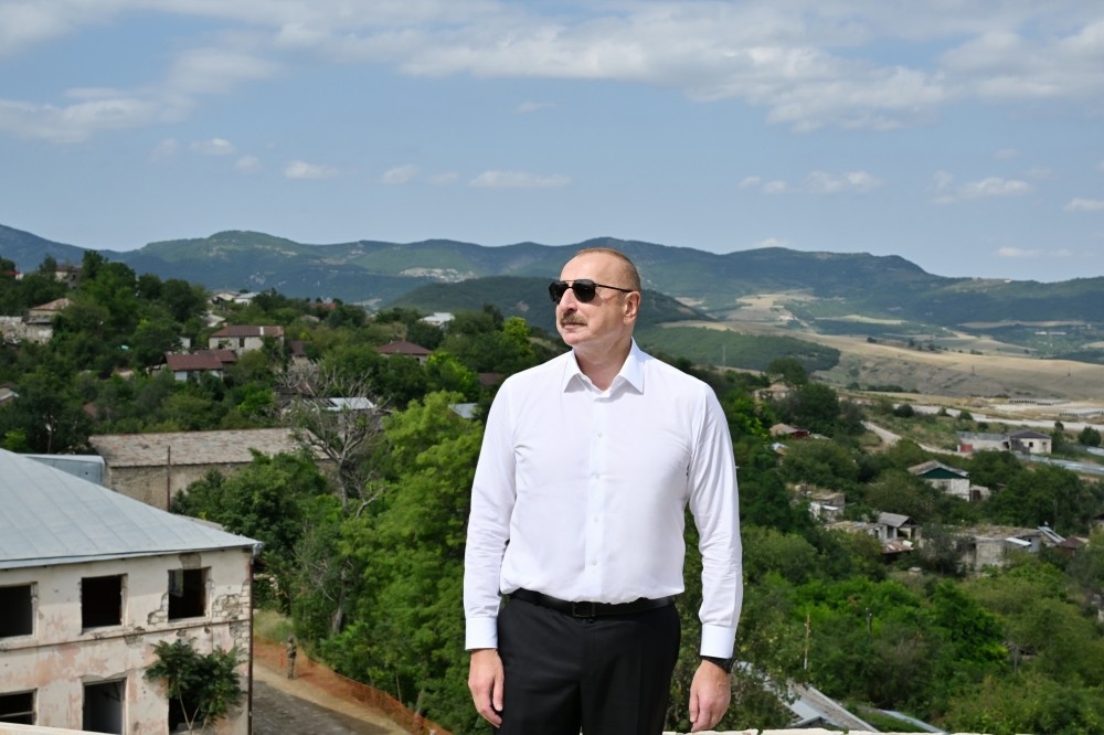 İlham Əliyev Xocalıya getdi - FOTOLAR