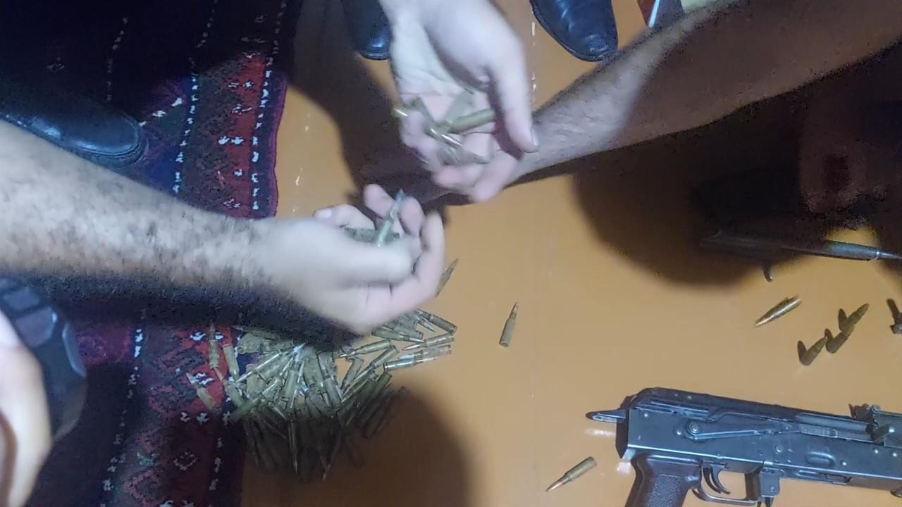 Gəncədə qanunsuz silah saxlayan şəxs saxlanılıb - FOTO