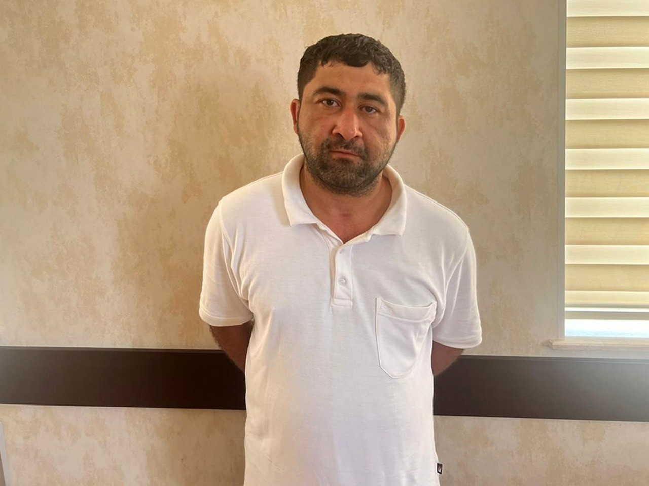 Çöllük ərazidə çətənə yetişdirən iki nəfər saxlanılıb 