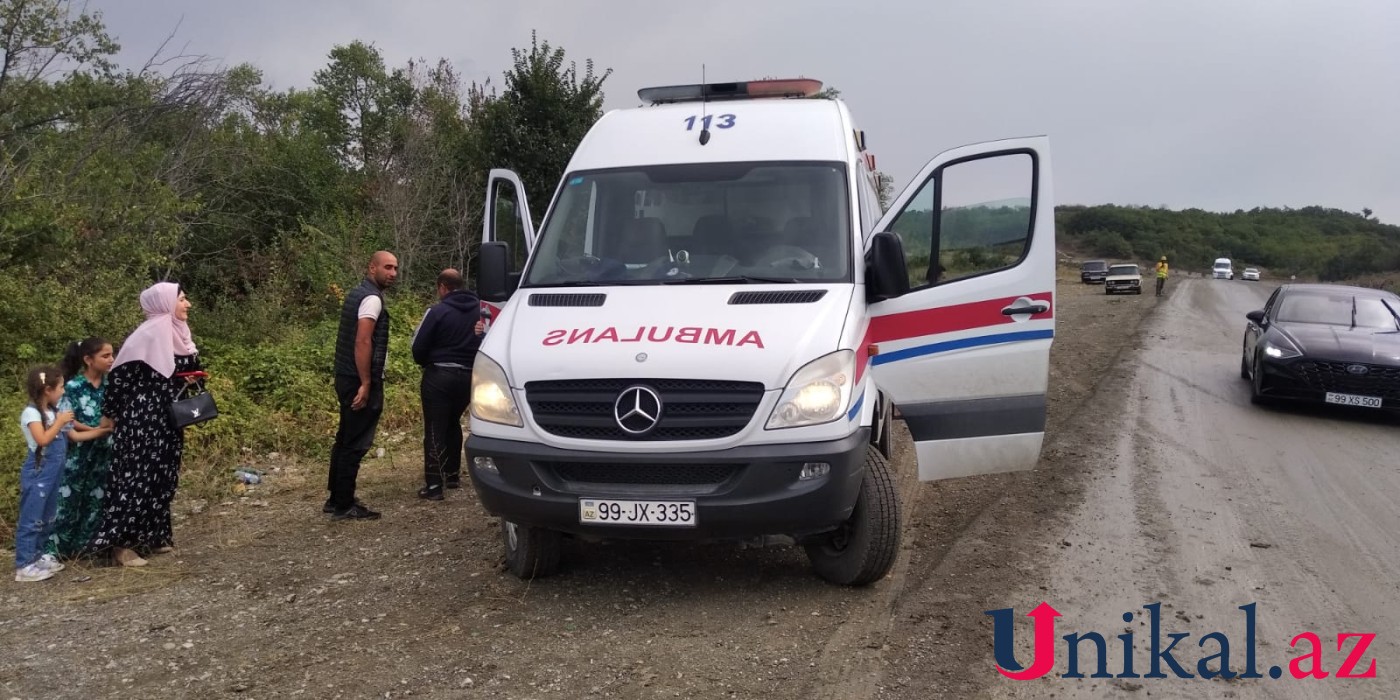 Şamaxıda avtobus qəzaya uğradı - Xəsarət alanlar var (YENİLƏNİB)