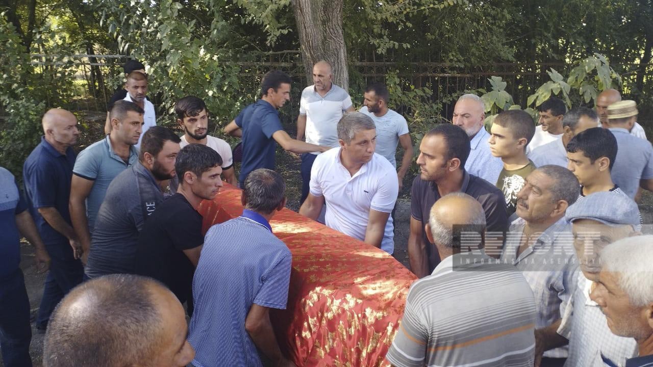 Ukraynada qətlə yetirilən azərbaycanlılar dəfn olundular - FOTOLAR
