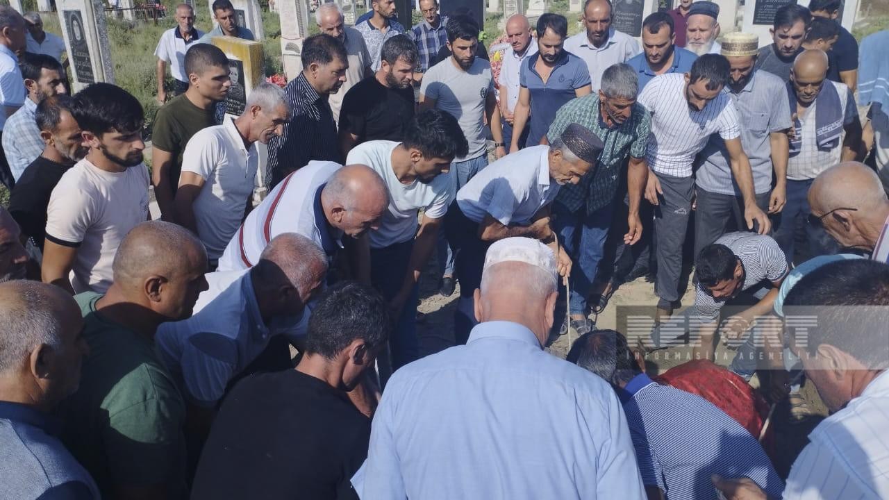 Ukraynada qətlə yetirilən azərbaycanlılar dəfn olundular - FOTOLAR