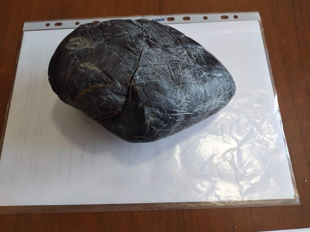 Böyük Şor gölü ərazisində gizlədilmiş narkotik aşkarlanıb - FOTO