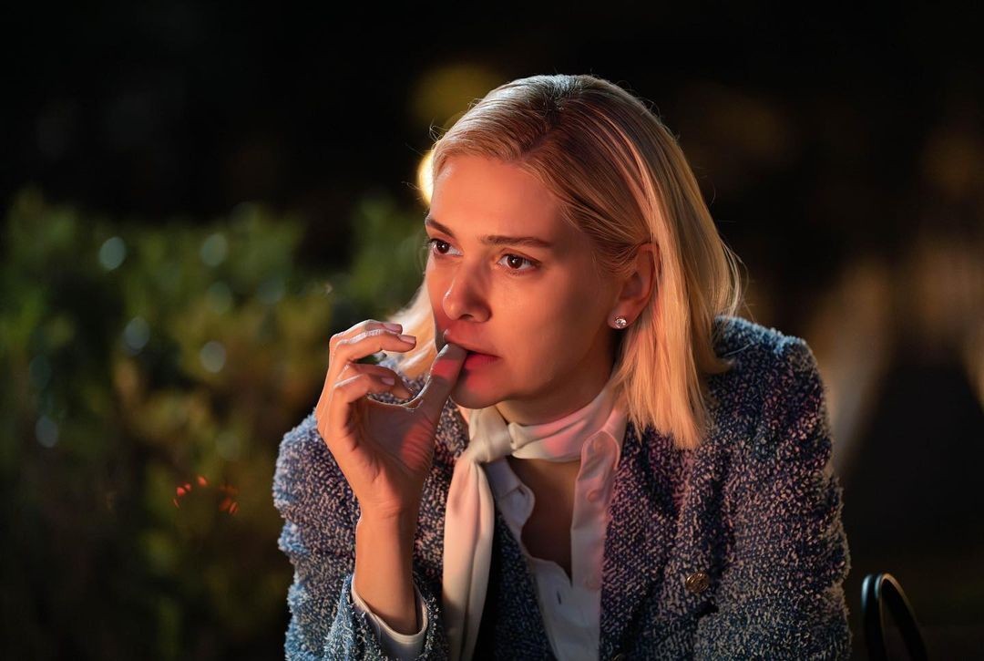 Yeni serialı üçün sarışın oldu - FOTOLAR