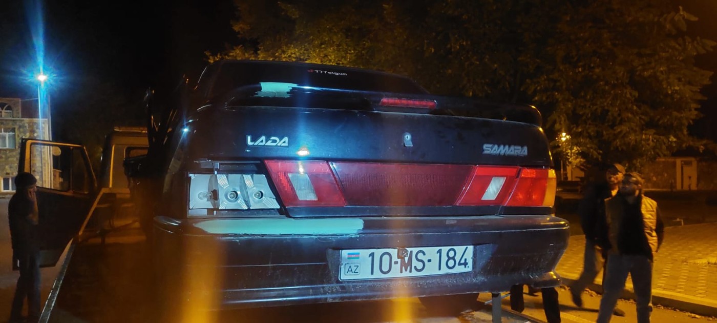 Göygöldə “KamAz”la VAZ toqquşdu: Ölən var - (FOTO) YENİLƏNİB