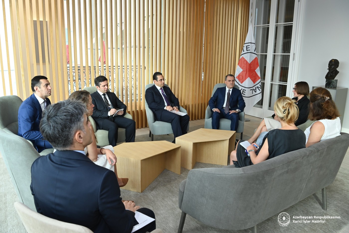 Ceyhun Bayramov BQXK prezidenti ilə görüşdü 