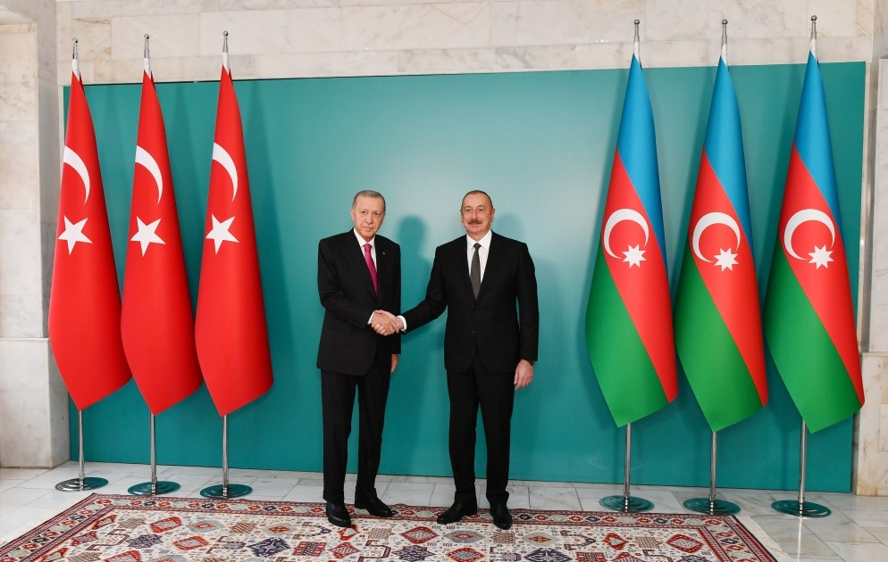 Ərdoğanın rəsmi qarşılanma mərasimi keçirildi - FOTOLAR (YENİLƏNİB)