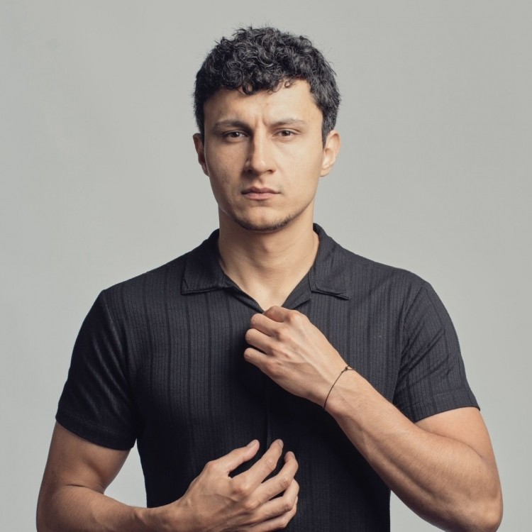 Reytinqlərdə geriləyən "Aile"də yeni sima - FOTO