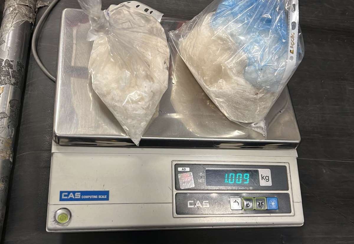 Hava limanında külli miqdarda psixotrop maddə aşkarlandı - FOTO