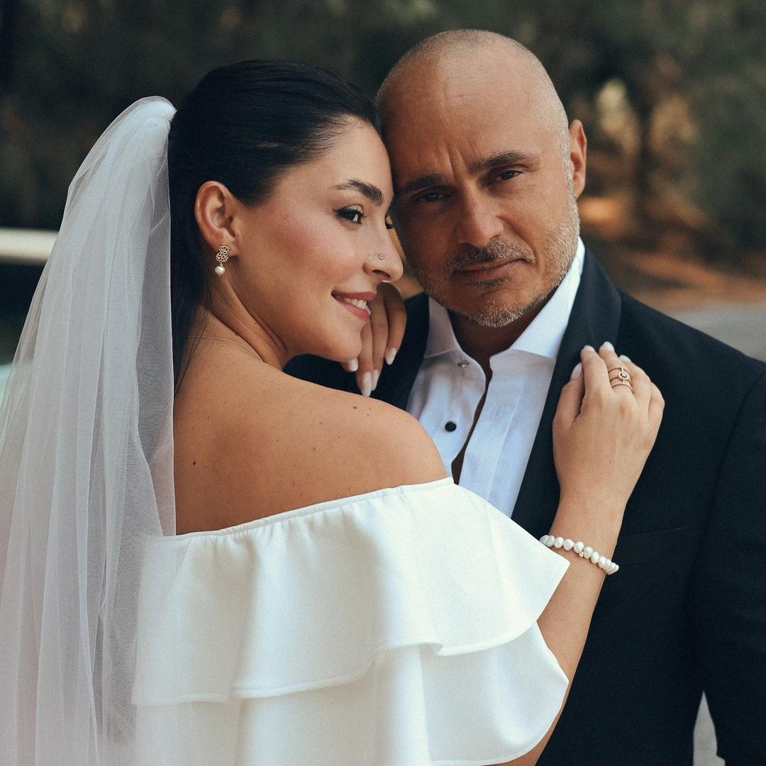 "Özümə söz vermişəm ki, hər 15 il tamamlananda gəlinlik geyinəcəm" - FOTOLAR