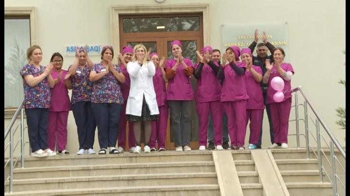 Salyanda küçəyə atılan uşaq Bakıya körpələr evinə göndərildi - FOTOLAR