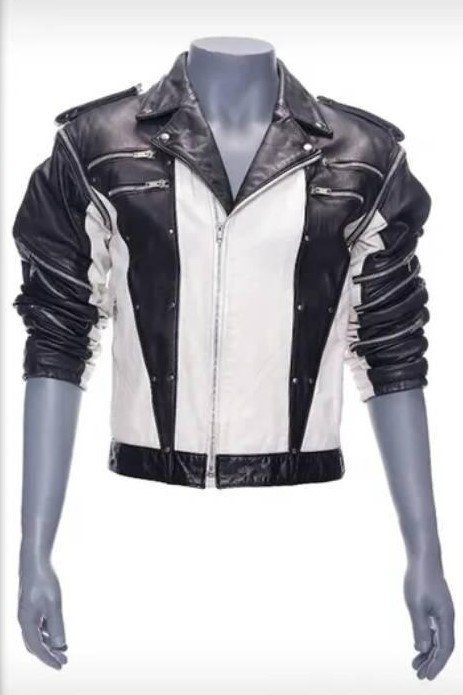 Maykl Ceksonun gödəkçəsi bu qiymətə satışa çıxarılıb