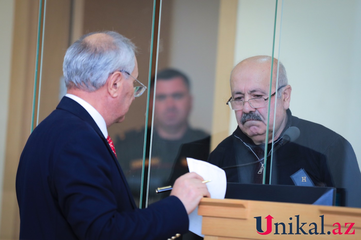 Xaçatryanın məhkəməsində zərərçəkənlər ifadə verdi - VİDEO (YENİLƏNİB)