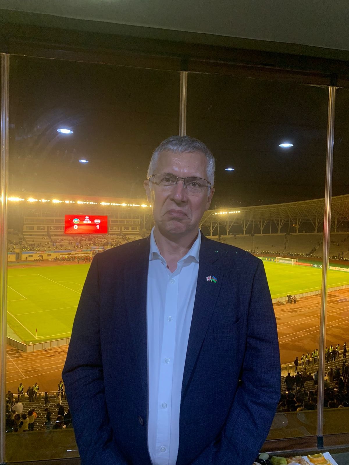 Səfir millimizin uduzmasına belə reaksiya verdi - FOTO