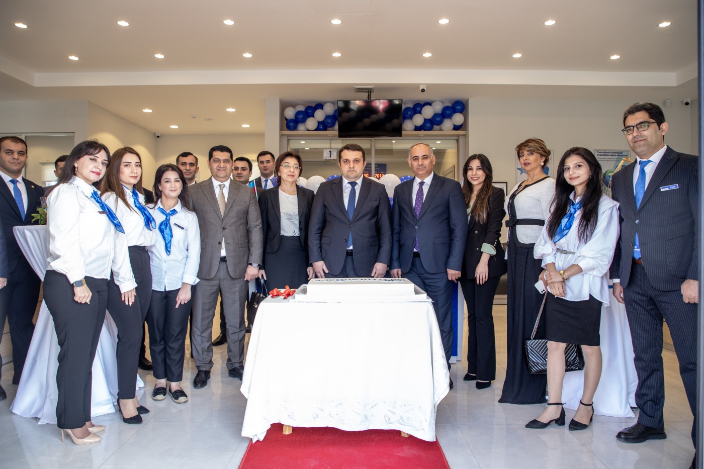 "TuranBank" yeni Qaradağ filialı ilə Binə Ticarət Mərkəzində - FOTOLAR