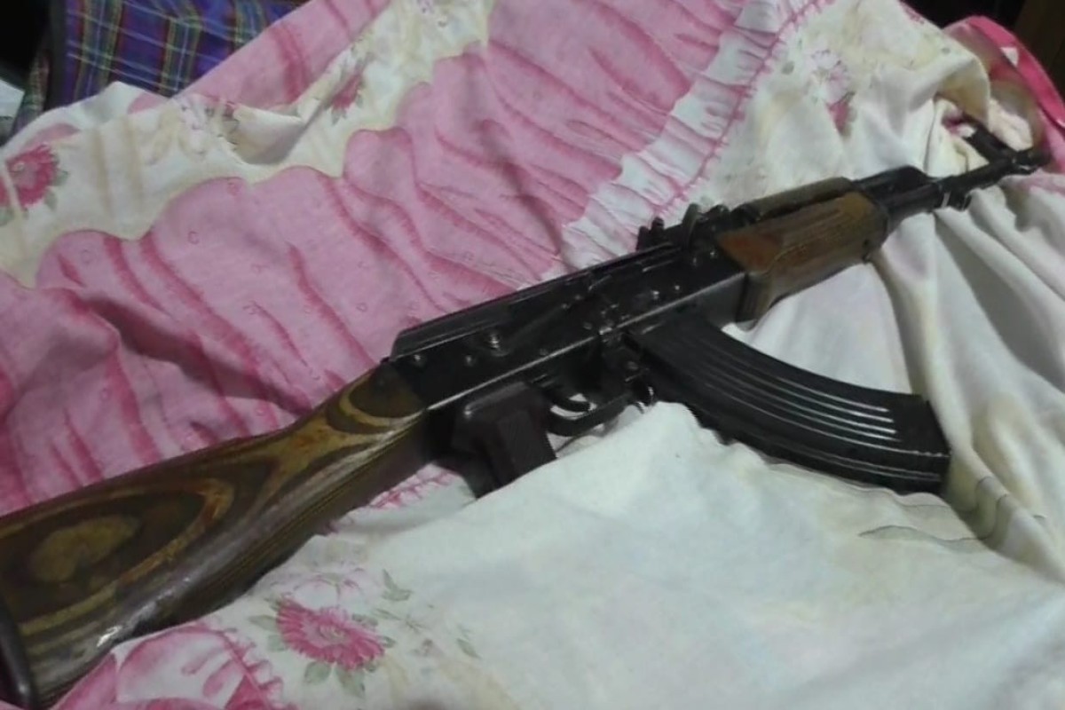 "Kalaşnikov"la Lerikə gedən paytaxt sakini saxlanıldı - FOTO