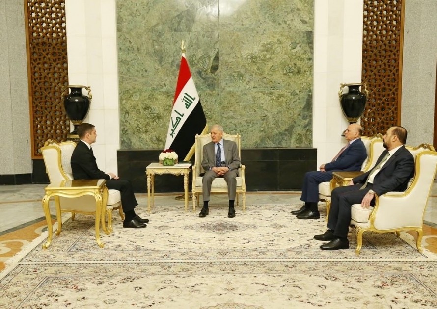 Yeni səfirimiz etimadnaməsini İraq Prezidentinə təqdim etdi - FOTOLAR