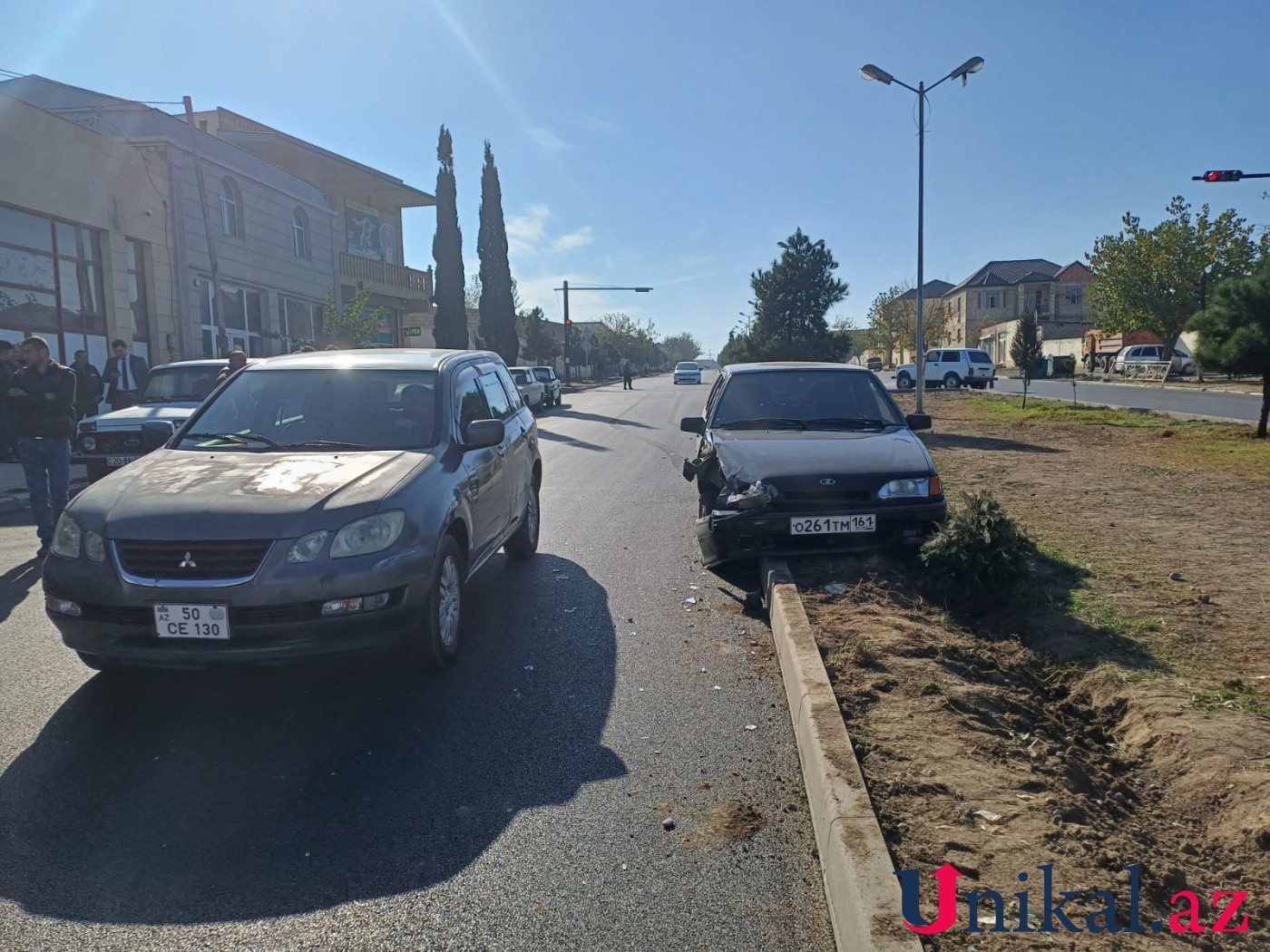 Gəncədə "Sorento" "VAZ"la toqquşdu - FOTOLAR