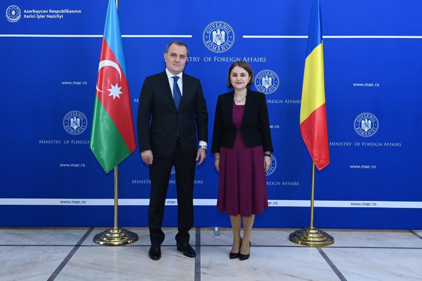Buxarestdə Azərbaycan və Rumıniya XİN başçıları arasında görüş keçirilir - FOTO