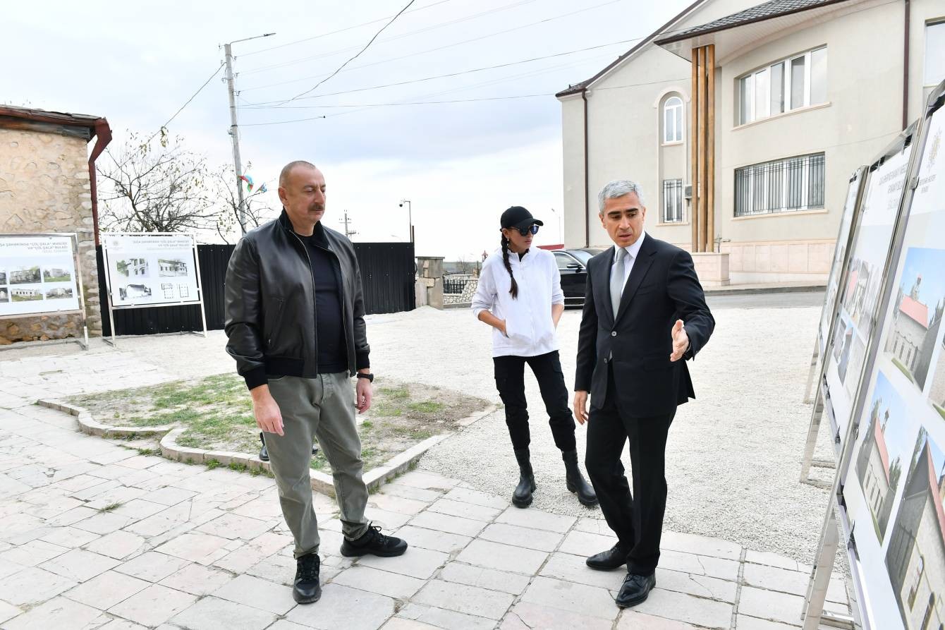 Prezident Şuşada Mamayı məscidində aparılan bərpa işləri ilə tanış olub - FOTOLAR (YENİLƏNİB)