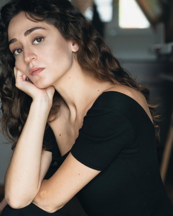 "Seksenler"in aktrisası yeni serialda - FOTO