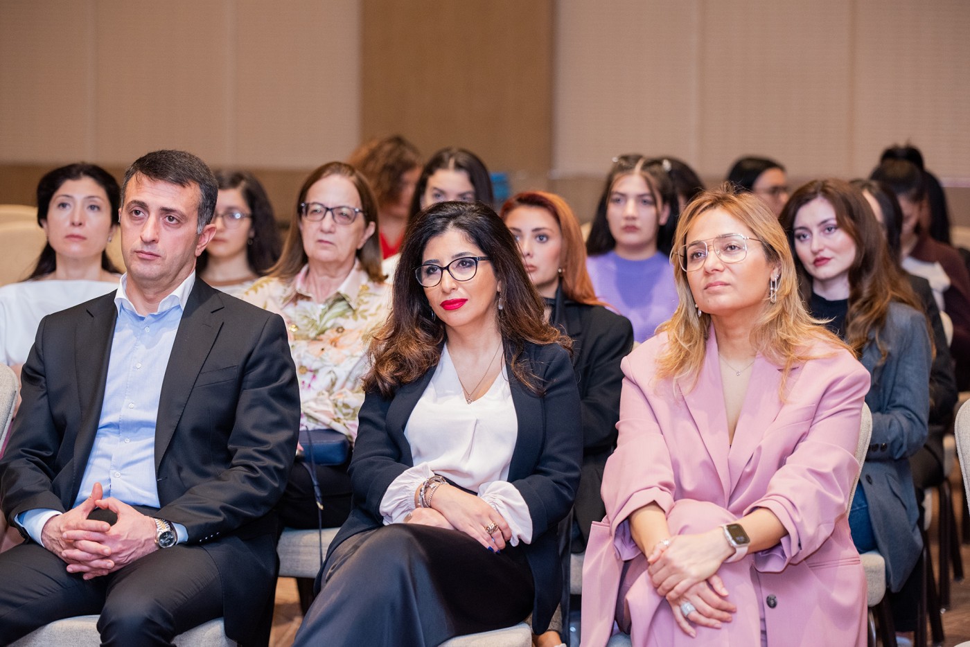 "Qırmızı Ürəklər Təhsil Təqaüd Proqramı-2023"ün qalibləri  mükafatlandırıldı - FOTOLAR