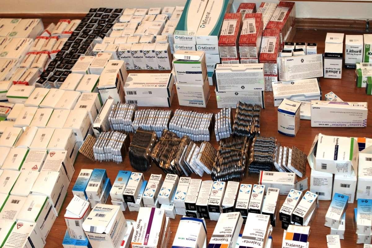 Türkiyədən qanunsuz dərman preparatlarının keçirilməsinin qarşısı alındı - FOTO