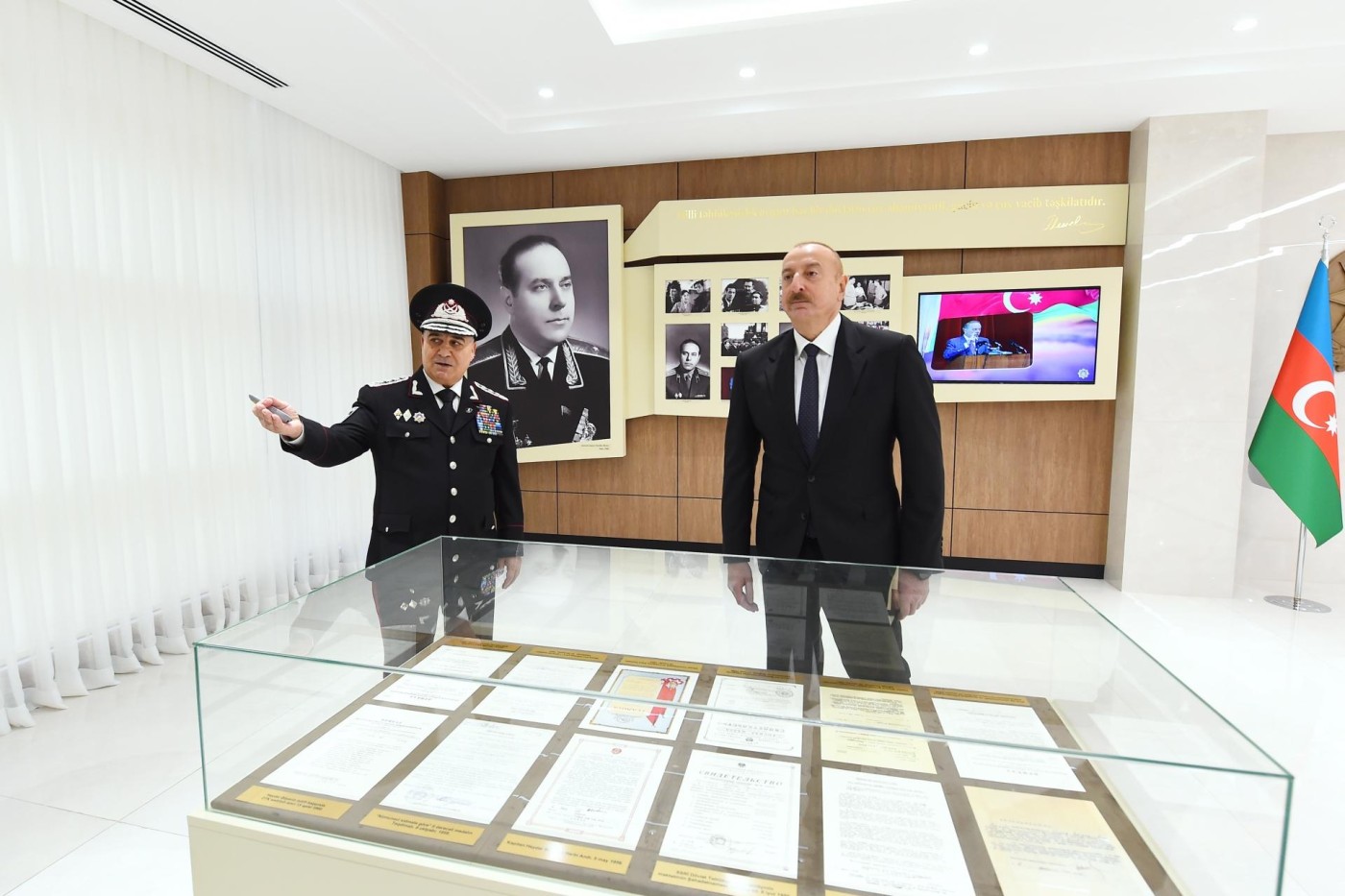 Əli Nağıyev İlham Əliyevə raport verdi - FOTOLAR