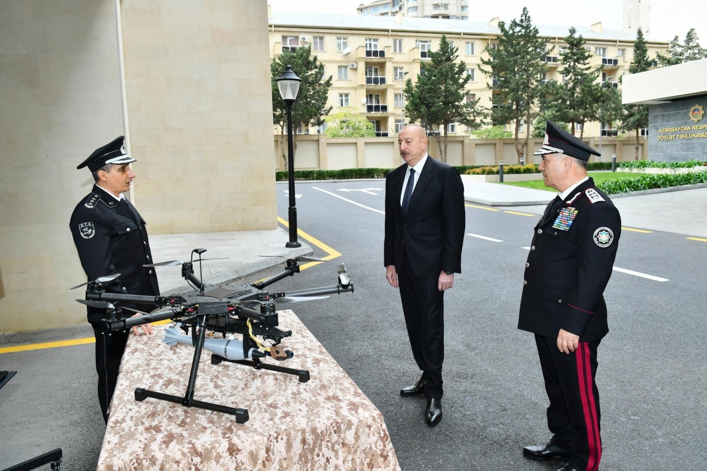 Əli Nağıyev İlham Əliyevə raport verdi - FOTOLAR