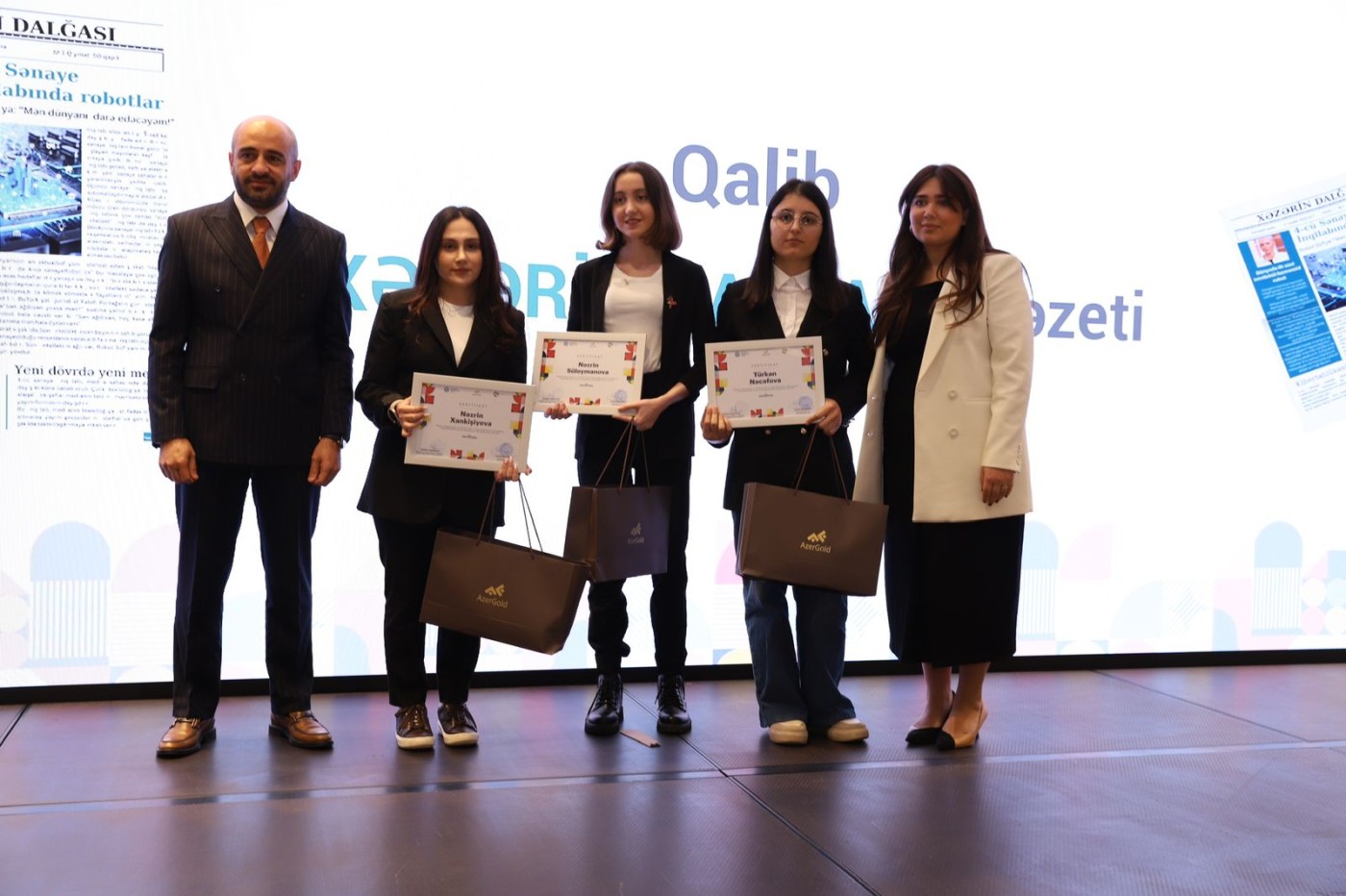 “MEDİAlab” layihəsi çərçivəsində hesabat konfransı keçirildi - FOTOLAR