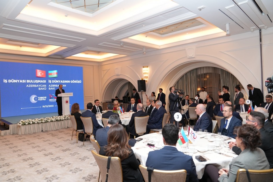 Cevdet Yılmazın iştirakı ilə tədbir keçirilir - FOTOLAR