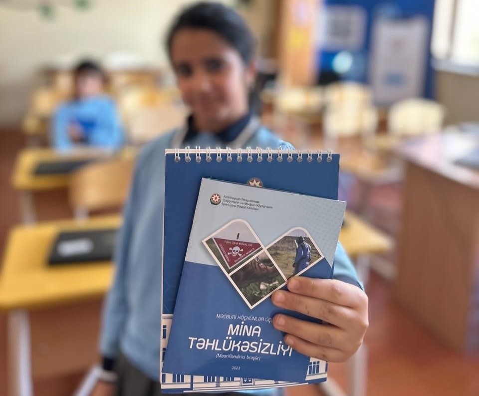 Mina təhlükəsinə dair interaktiv təlim keçirilib - FOTOLAR