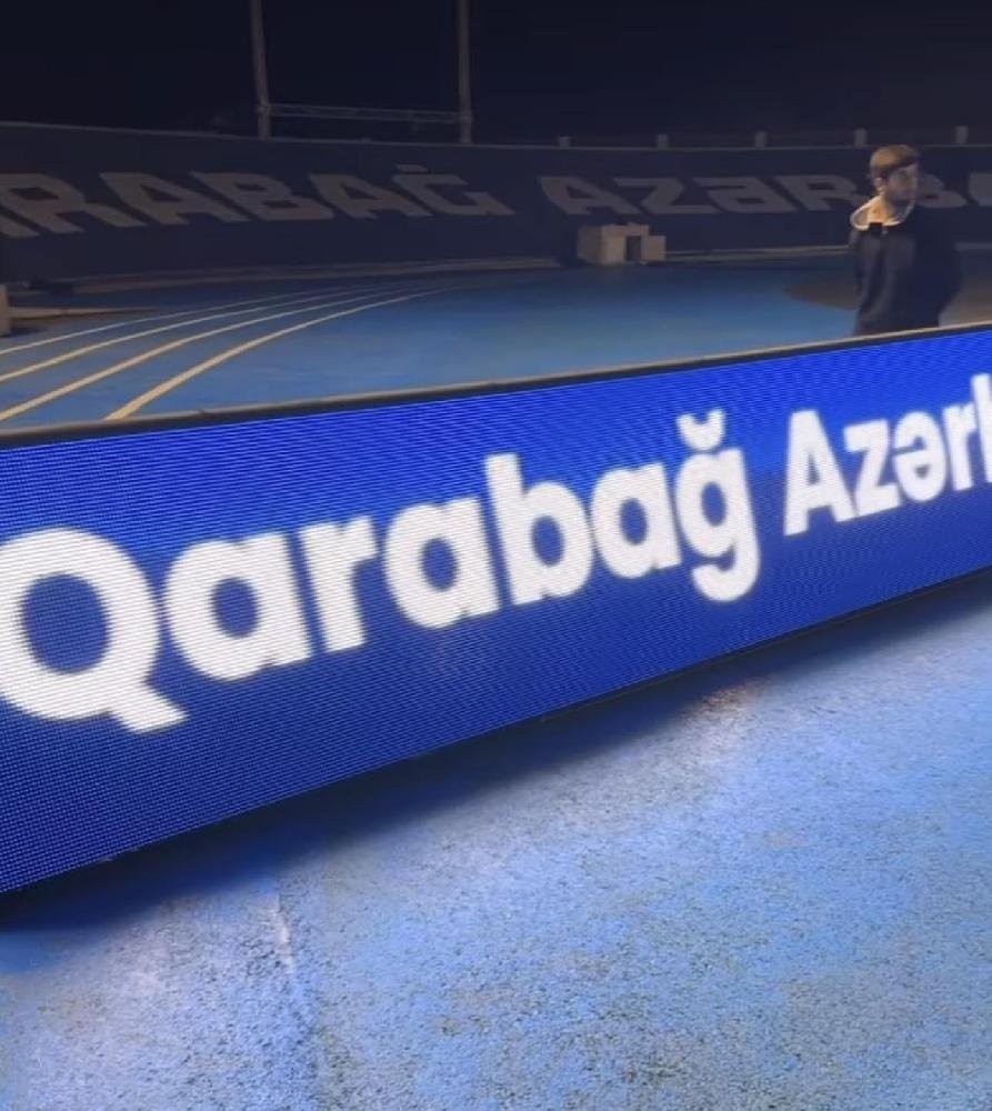 Xankəndi stadionu işıqlandırıldı, lövhələr quraşdırıldı - FOTOLAR