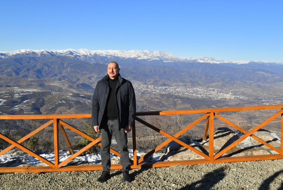 İlham Əliyev Xocalıda - FOTOLAR (YENİLƏNİB)