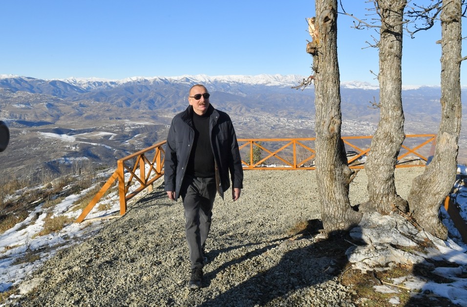 İlham Əliyev Xocalıda - FOTOLAR (YENİLƏNİB)