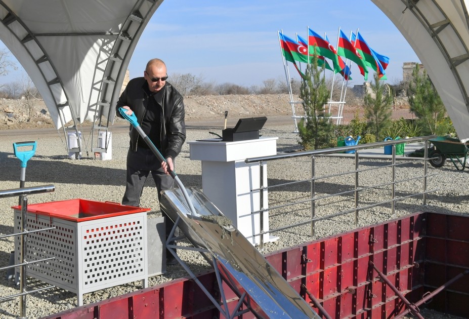 Ağdam şəhər Mərkəzi parkının təməli qoyulub - FOTOLAR