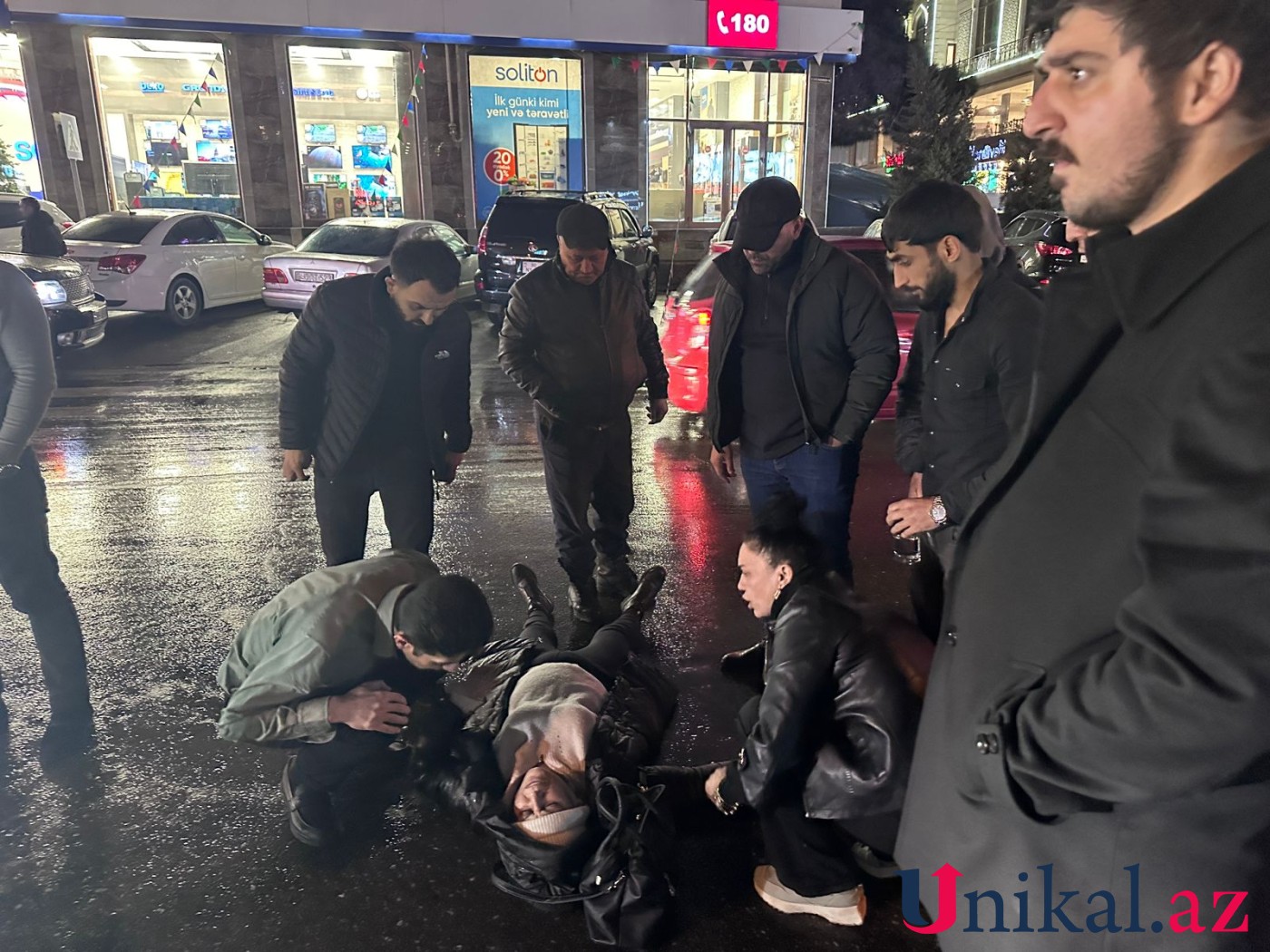 "BMW"  piyadanı vurdu - FOTO