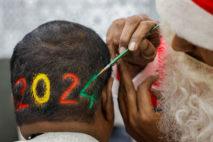 Dünya 2024-cü ili necə qarşıladı? - FOTOLAR