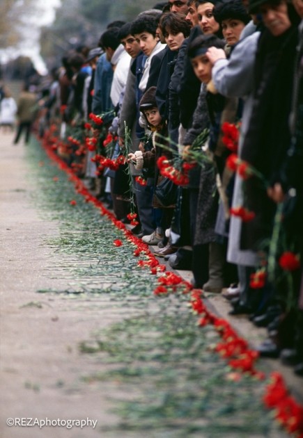 “Xatırladığım yalnız qırmızı və qara idi” - 20 Yanvar şahidi Reza Deqati