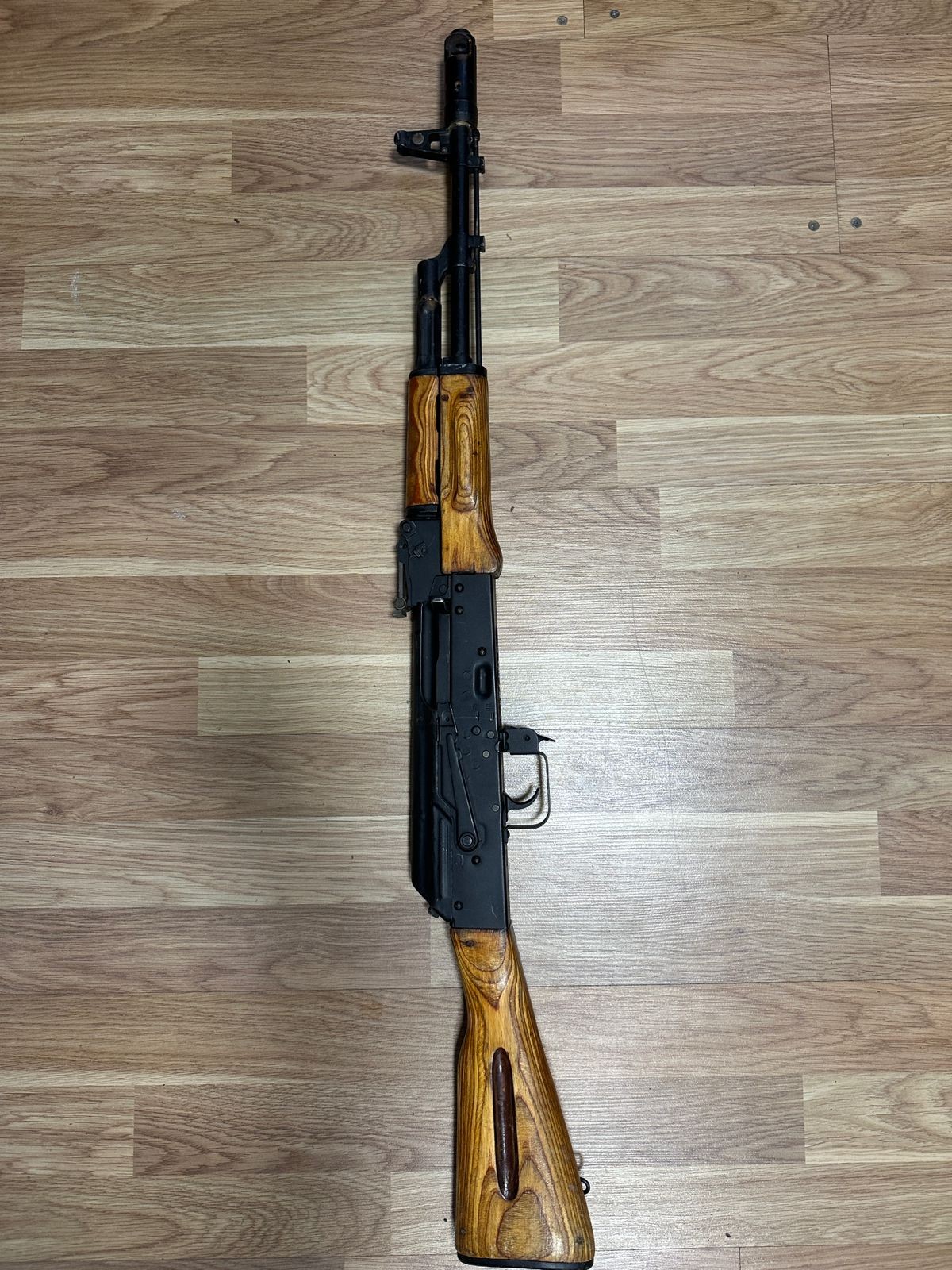 Dəmiryol stansiyasında silah-sursat aşkarlandı - FOTOLAR