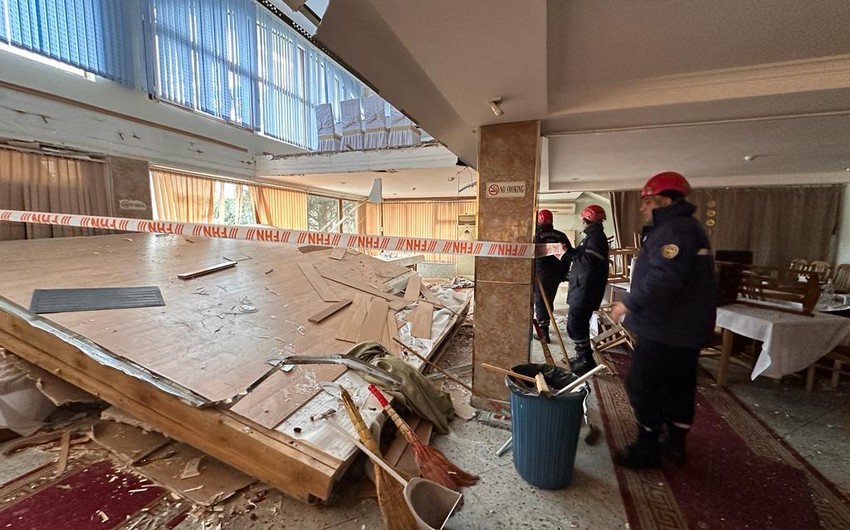 Bakıda mərasim evinin tavanı çökdü - 3 bacı yaralandı (FOTOLAR+YENİLƏNİB)