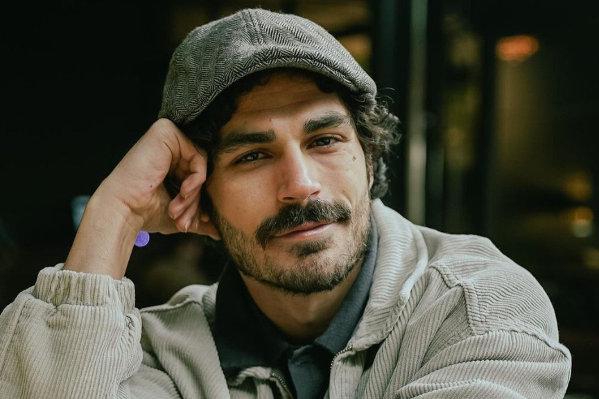 "Hudutsuz sevda"nın aktyoru yeni layihədə