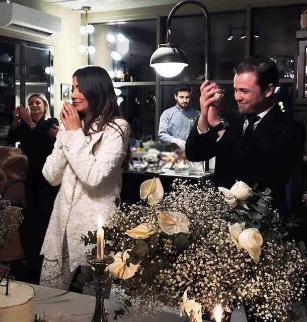 Tanınmış aktyor modellə nişanlandı - FOTOLAR