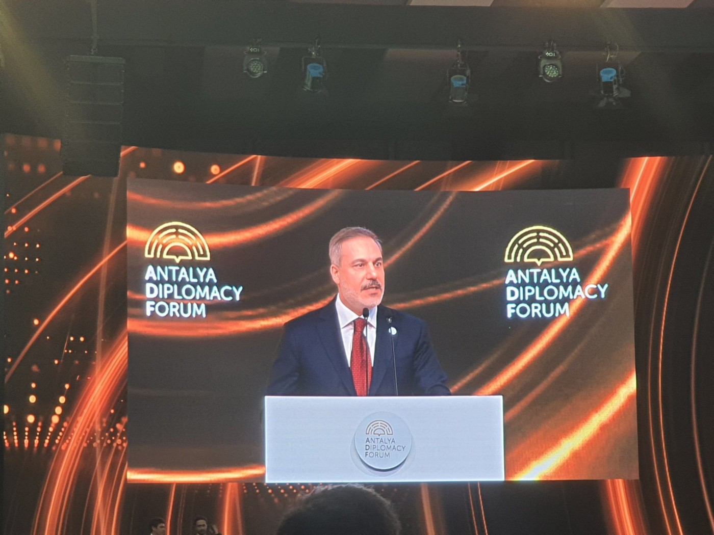 YAP nümayəndə heyəti III Antalya Diplomatiya Forumunda iştirak EDİR