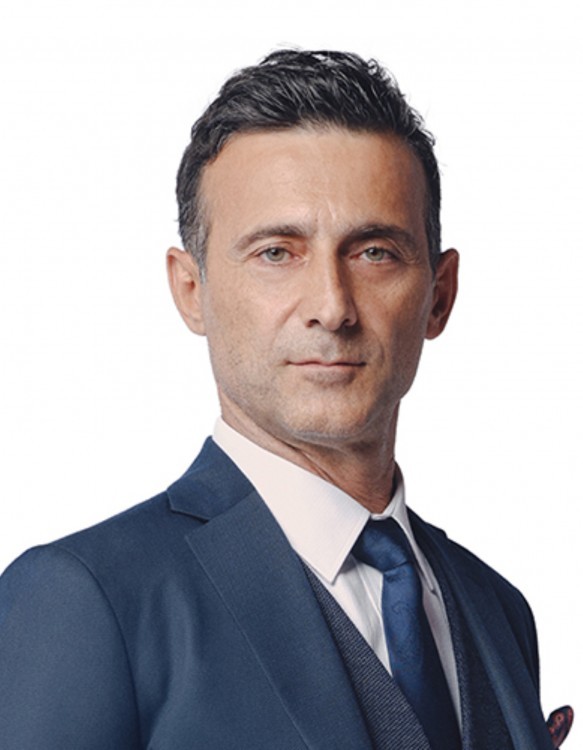 "Aldatmak"ın aktyoru yeni serialda - FOTO