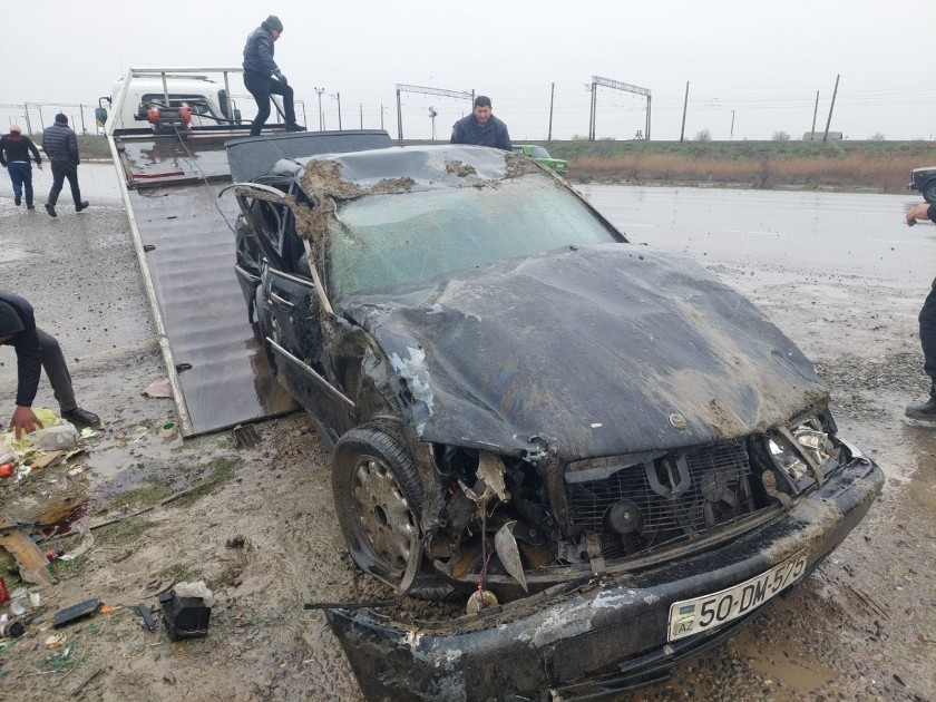 Sabirabadda ağır yol qəzası oldu - Ölənlər var