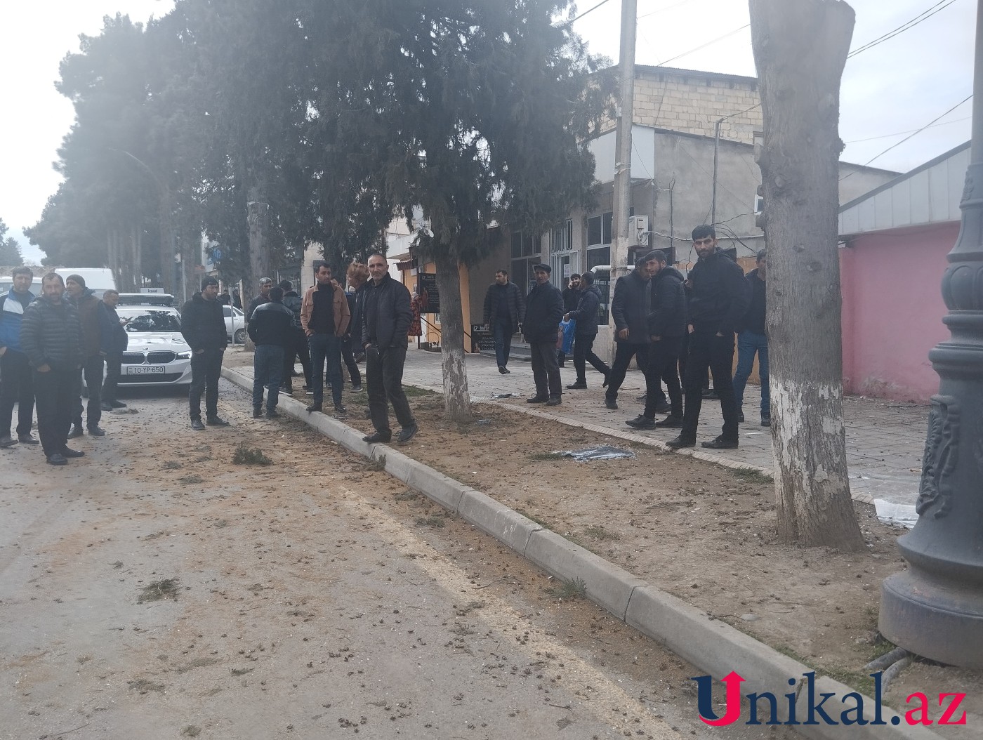 Xaçmazda avtomobil ağaca çırpıldı - Xəsarət alan var (FOTOLAR)