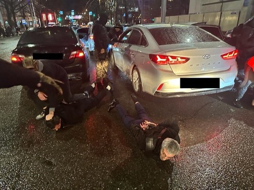 Qırğızıstan rəhbərliyinə sui-qəsd hazırlayan 5 azərbaycanlı saxlanıldı - FOTO